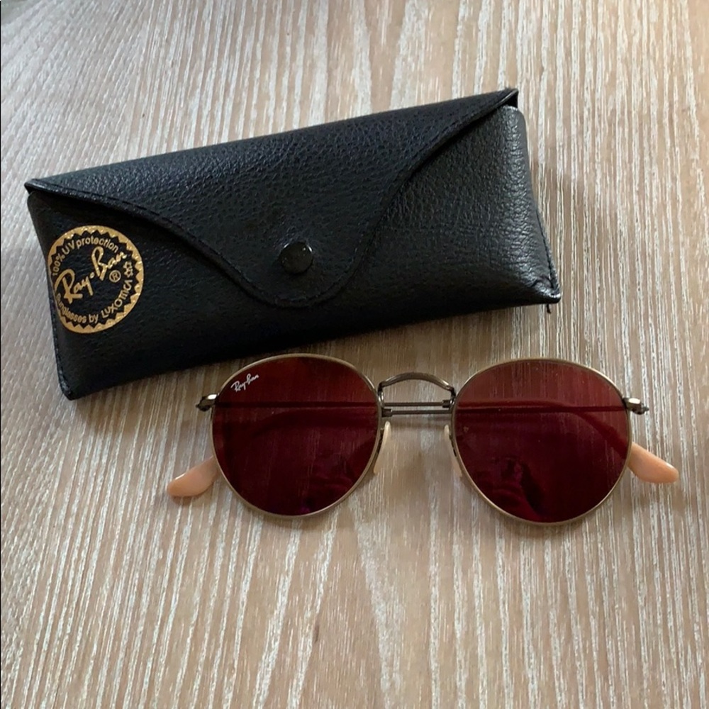 Round Ray-Bans
